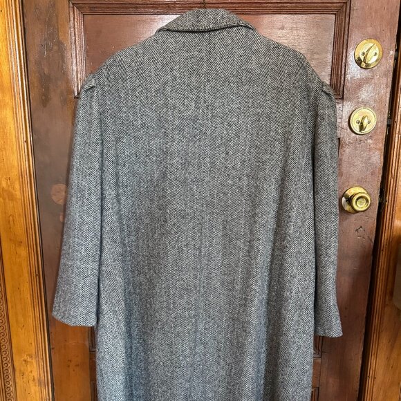 J&H Fashions Vintage Women's Herringbone Wool Coat - Picture 11 of 14